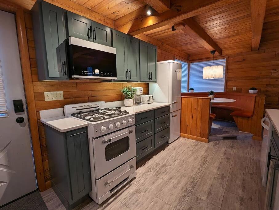 Holiday home Base Camp
